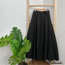 Load image into Gallery viewer, Ariha Skirt
