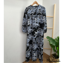 Load image into Gallery viewer, Wastia Dress Set
